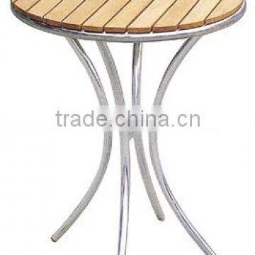 Round dining/coffe/garden table