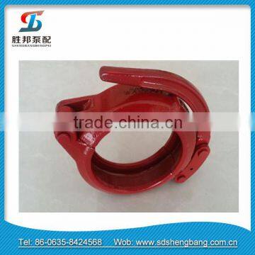 Cup-type tension couplings with wedge closing devise, super high-pressure version