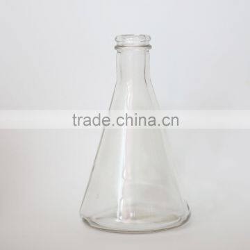 Glass Measuring Erlenmeyer Conical Flask With Spout