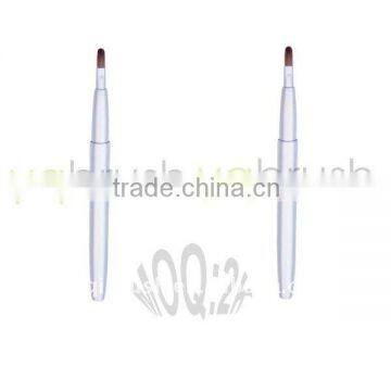 Retractable refillable lip brush 004