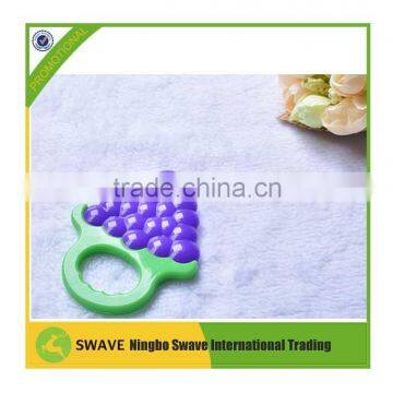 2016 China Manufacture Infant Safe Baby Teether Toy Grape Fresh Fruit Teether for Kids P76590 photo-3