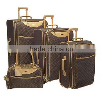 4-pics luggage sets