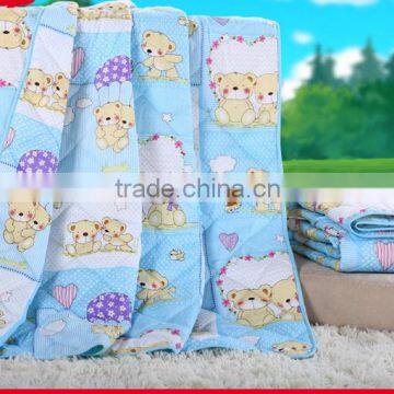 China Supplier Wholesale Disperse Printed Brushed 100% Polyester Satin Fabric for Hotel Bedspreads