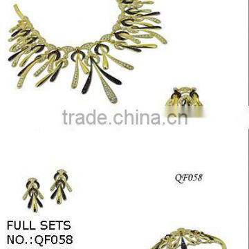 Fashion yellow gold jewelry,dubai 18k pure gold jewelry setQF058