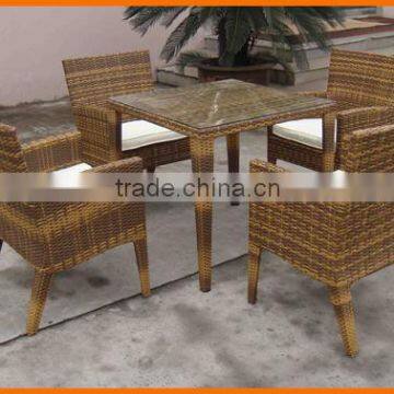 Dining Room Table Chair Set In Small Size