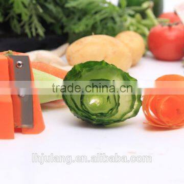 Tri-blade Plastic Spiral Vegetable Slicer/plastic Carrot Peeler/slicer