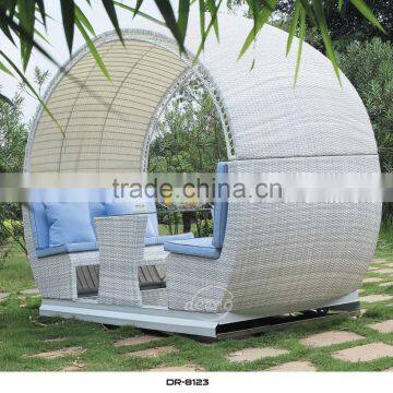 high quality four seats rattan patio swing with canopy garden rattan swing chair