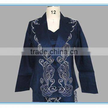 Embroidery Neck Designs For Ladies Suit 2016 photo-5