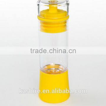 hightwo-way using high quality vinegar bottles soy sauce plastic bottle ,kitchen oil bottle ,Grill brush