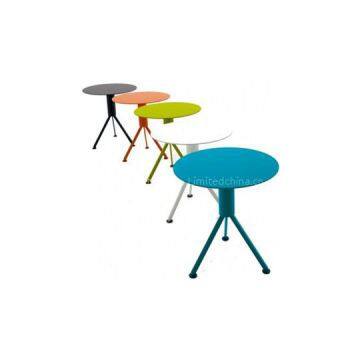 Husk Outdoor Side Table