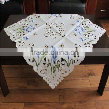 New designed embroidered tablecloth with cutwork