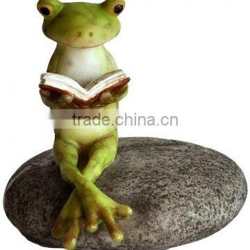 Top Collection Miniature Fairy Garden and Terrarium Frog Reading on Stone Statue