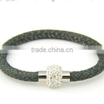 Fashion Jewellry Stainless Steel PU Leather Bracelet with Heart Charm