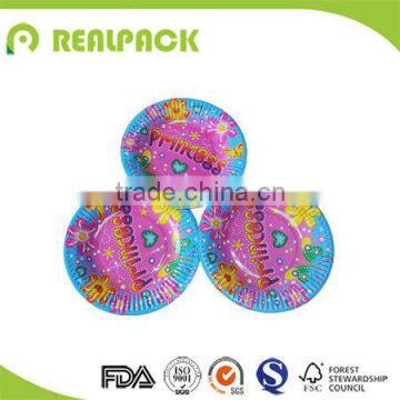 Lovely wedding decoration paper plates