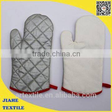 Flame Retardant Birds For Sale Oven Mitt