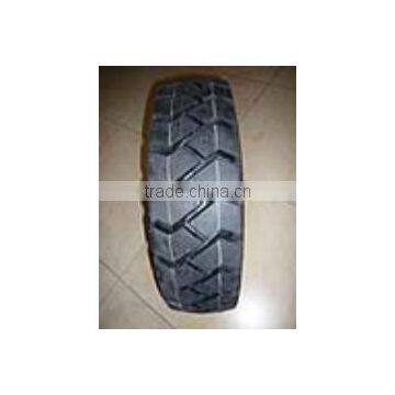 pneumatic solid tyre