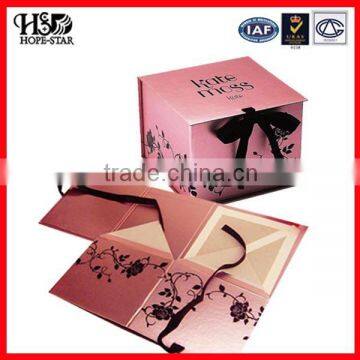 New Design Custom Foldable Gift Box With Ribbon Closure photo-1