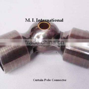 Pole connector