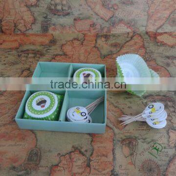 Cute Paper Cupcake Liners Set