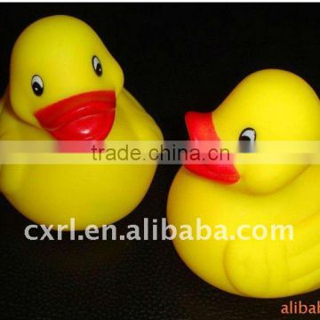 plastic bath toy -R324