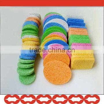 Baby bath sponge with design