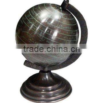 Aluminium Globe photo-2