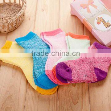 Hot sales fashion winter thick baby kids socks cheap price organic cotton indoor toddler socks