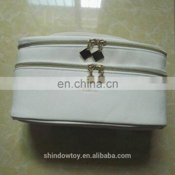 Cosmetic bag