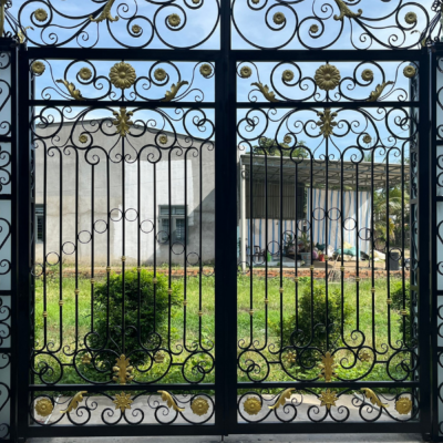Luxury Estate Wrought Iron Garden Fence | Superior Quality Decorative Metal for Houses