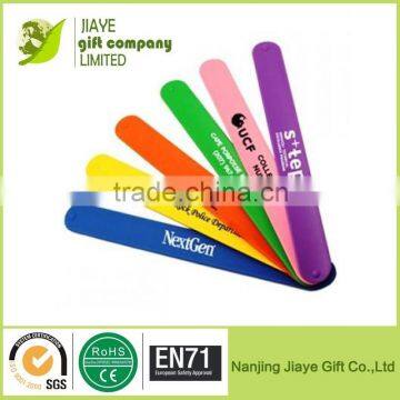 2015 Fashion Eco-friendly Cheap Custom Silicone Slap bracelet