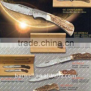 Damascus knife