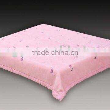 100% Polyester Embroidered Blanket