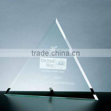 Triangle shape glass award with metal stand, peak award for wholesale