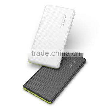 PINENG PN-951 2017 Latest Ultra-thin 10000mAh Credit Card Power Bank