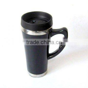 Ceramic look travel mug with non-slipping bottom