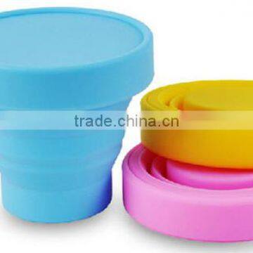 Colorful Silicone Folding Cup with Cover, Foldable Silicone Glass