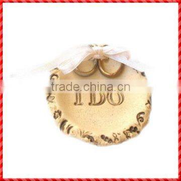 2013 fashion promotional ceramic jewellery ring stand