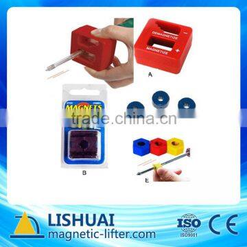 SCREWDRIVER MAGNETIZER AND DEMAGNETIZER