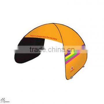 Durable lightweight beach tent for sun shelter