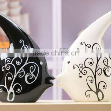 Lovely High-temp Glazed Kissing Ceramic Fish