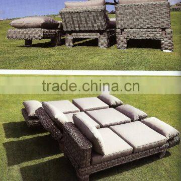 Lounge Chair Outdoor Rattan Sun Chaise Lounge With Footrest