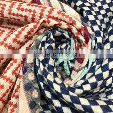 Hot Sale Summer Spring Printed Scarf With Tassel Women Fashion Shawl photo-4