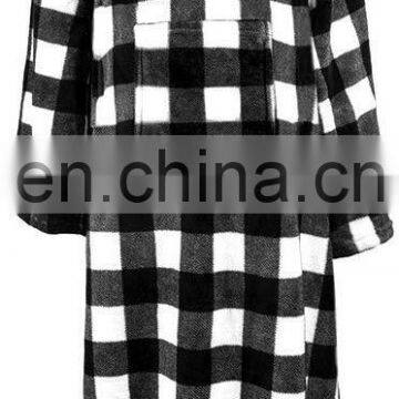 Cozy Plaid White Fleece Custom Blanket With Sleeves Wearable Electric Blanket photo-2