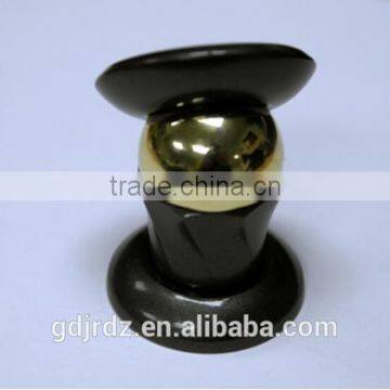 Made in China and Universal Magnet 360 Degree Rotating Windshield Magnetic Car Phone Holder photo-2