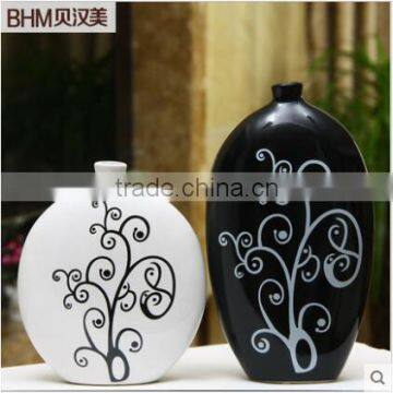 Cheapest black and white painting types of flower vase for home deco