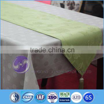 factory hot selling ployester satin table runner for wedding decoration