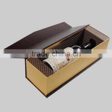 Rigid cardboard single bottle wine gift box with magnet lid