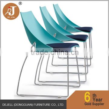 Immaculate Blue Plastic Chairs with Chrome Metal Legs Solid Steel Frame