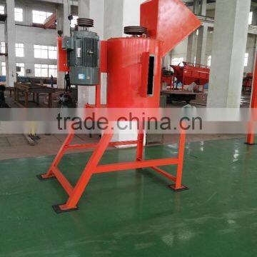 Organic fertilizer crusher