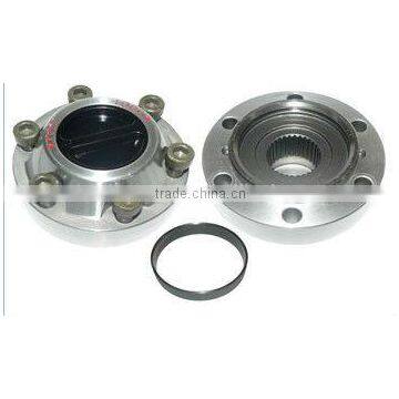 NISSAN GQ manual locking hubs 40250-01J0A